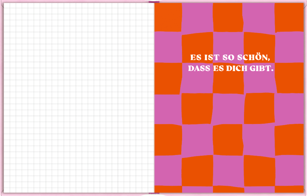 Offenes Tagebuch: linke Seite mit Raster, rechte Seite mit rosa/orangen Quadraten, Text in weißer Schrift.