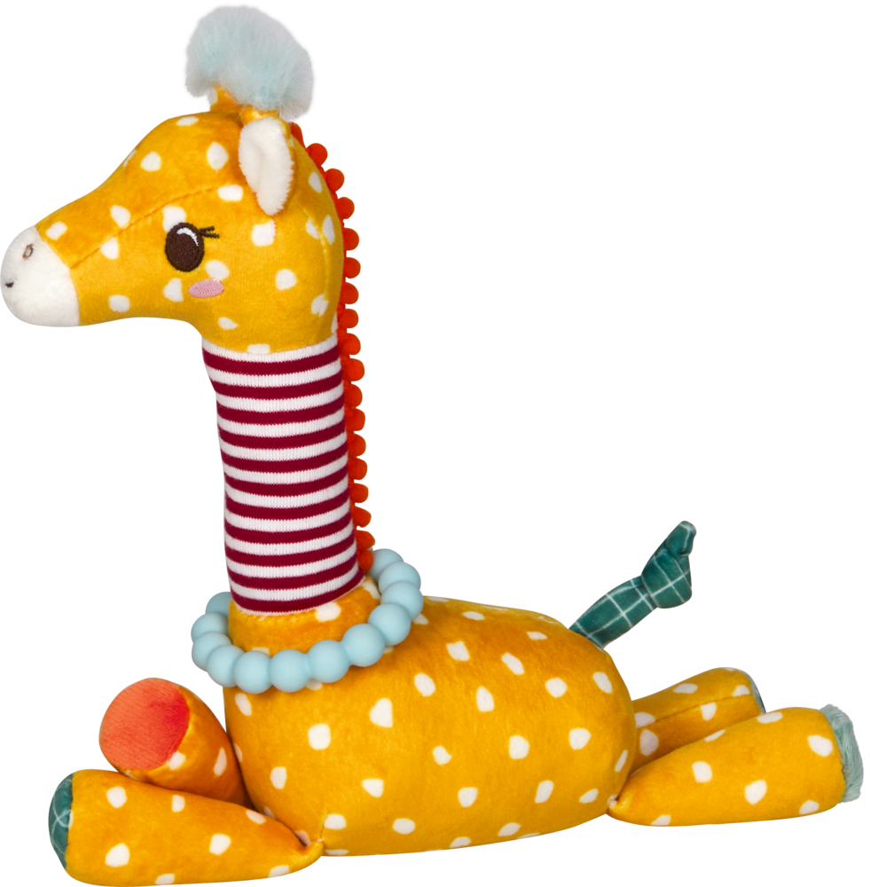 Gelbe Stoffgiraffe mit weißen Flecken, gestreiftem Hals, blauen Perlen und orangefarbener Mähne sitzend.