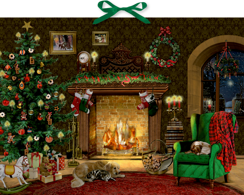 Gemütliches Wohnzimmer mit Weihnachtsbaum, Kamin, Kränzen, Geschenken und zwei Hunden, die am Feuer ruhen.